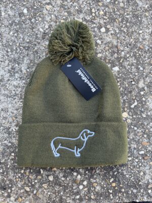 Büszke tacskó (fehér) - Pompom beanie Zöld