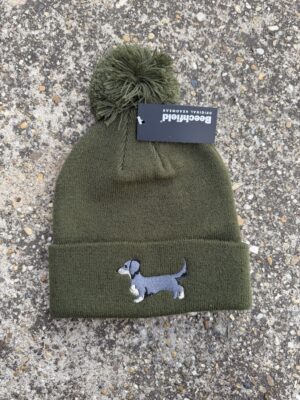 Hosszúszőrű tacsi - Pompom beanie
